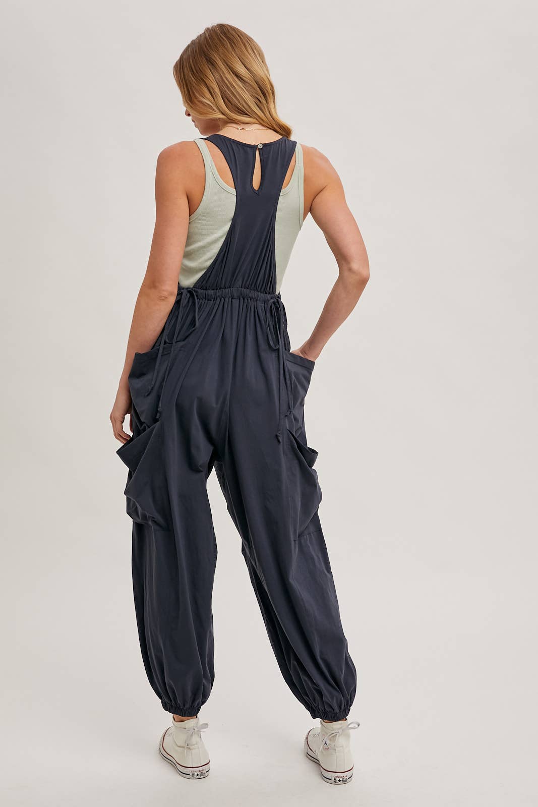 BLUIVY RELAXED FIT JUMPSUIT WITH POCKETS