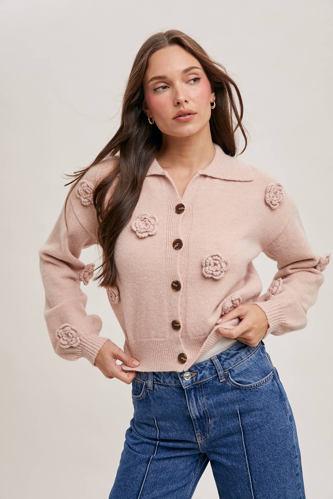 BLUIVY FLORAL EMBROIDERY BUTTON DOWN COLLAR KNIT CARDIGAN
