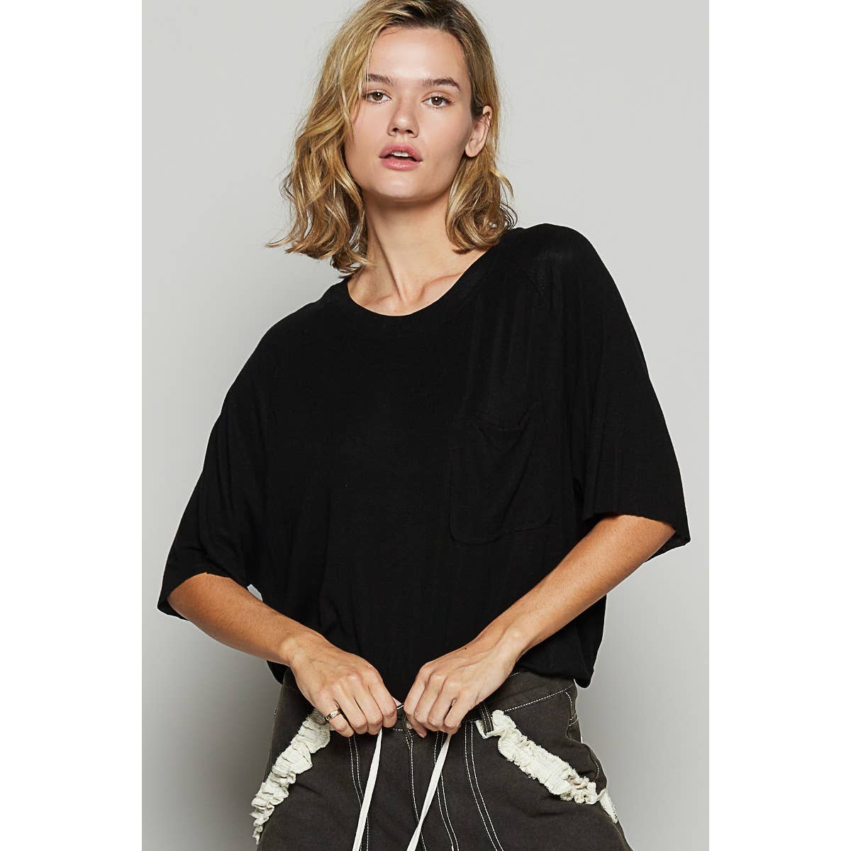 Vintage washed short sleeve front pocket solid top