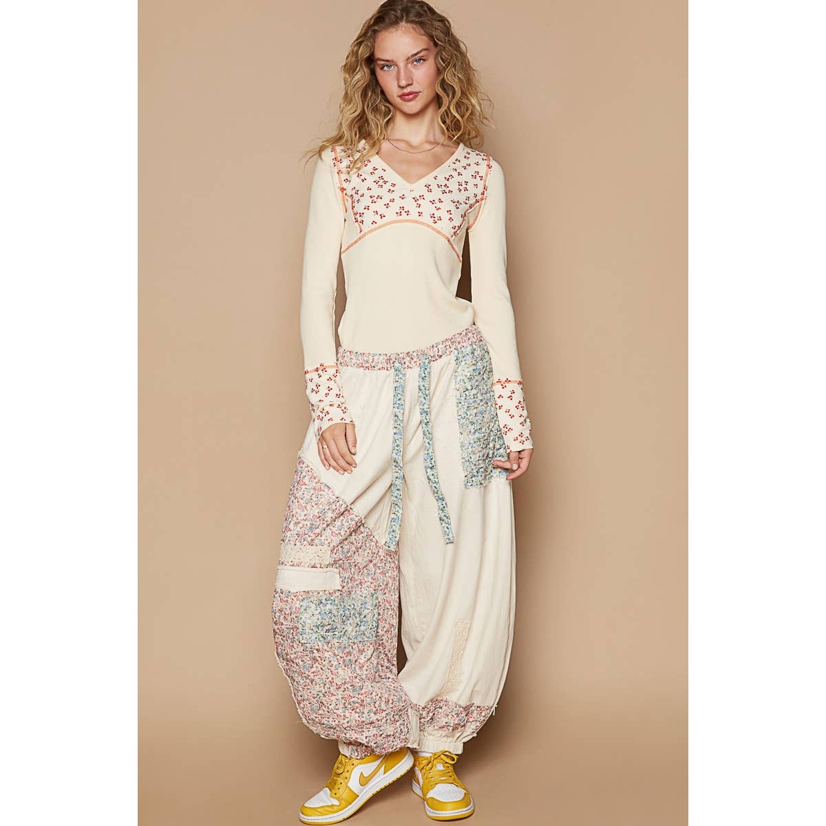 POL Floral print patchwork twill joger pants