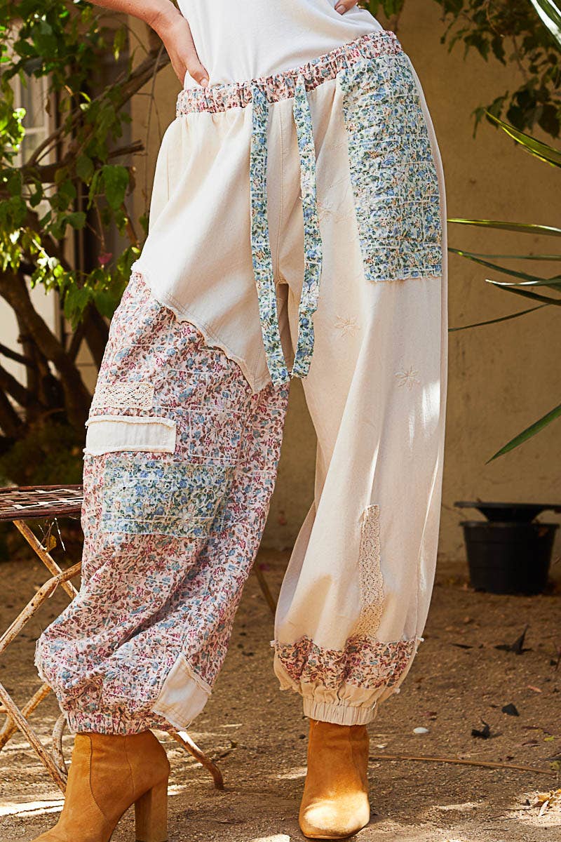 POL Floral print patchwork twill joger pants