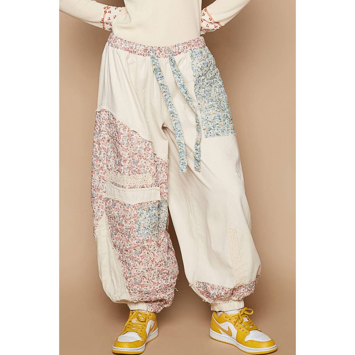 POL Floral print patchwork twill joger pants