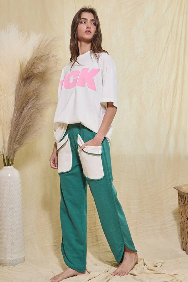 P5420-1 Patched Flap Pockets Rounded Hem Sweatpants