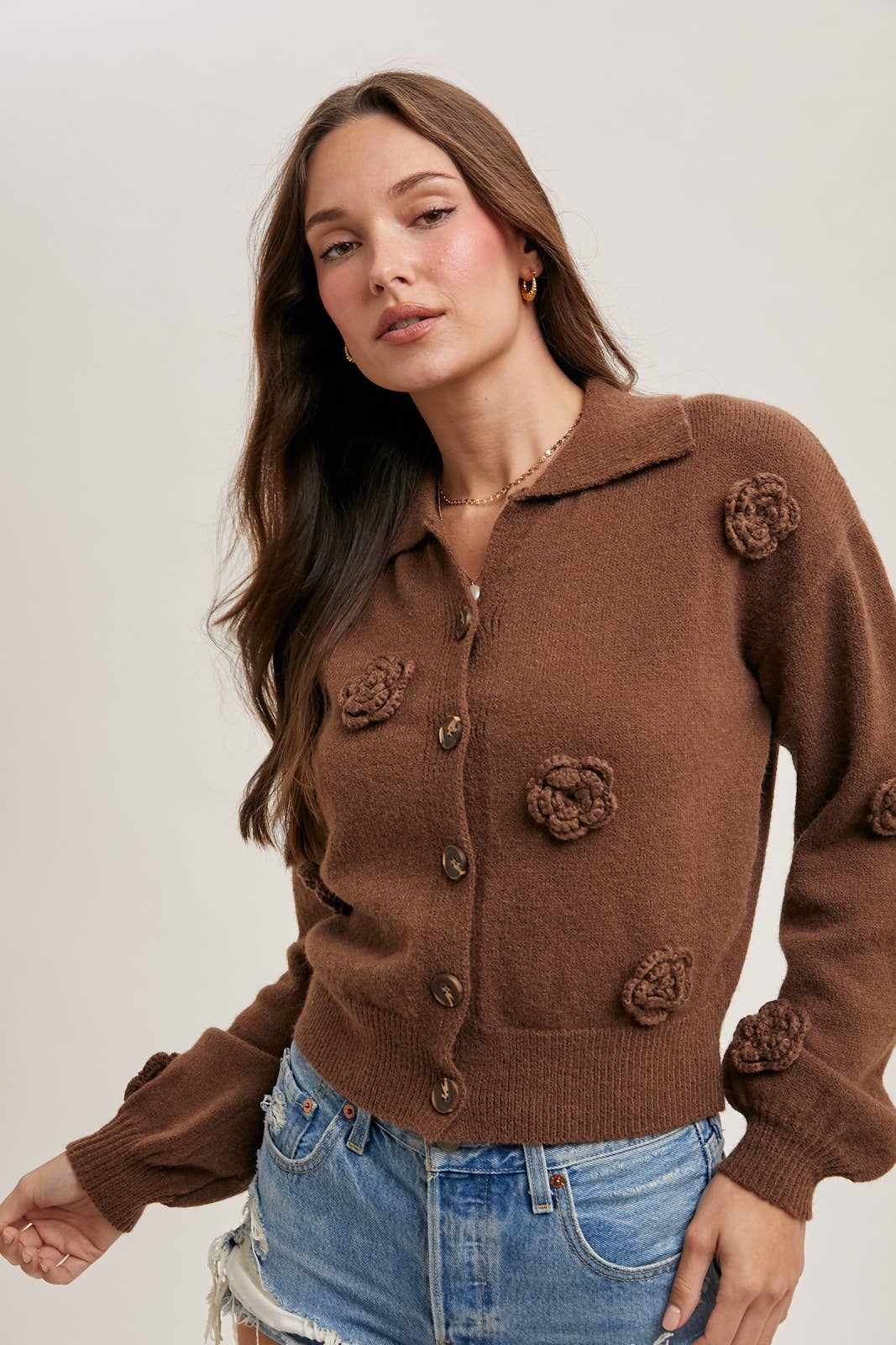 BLUIVY FLORAL EMBROIDERY BUTTON DOWN COLLAR KNIT CARDIGAN