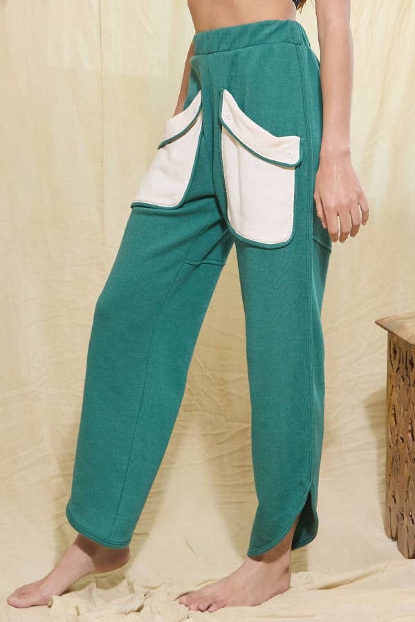 P5420-1 Patched Flap Pockets Rounded Hem Sweatpants