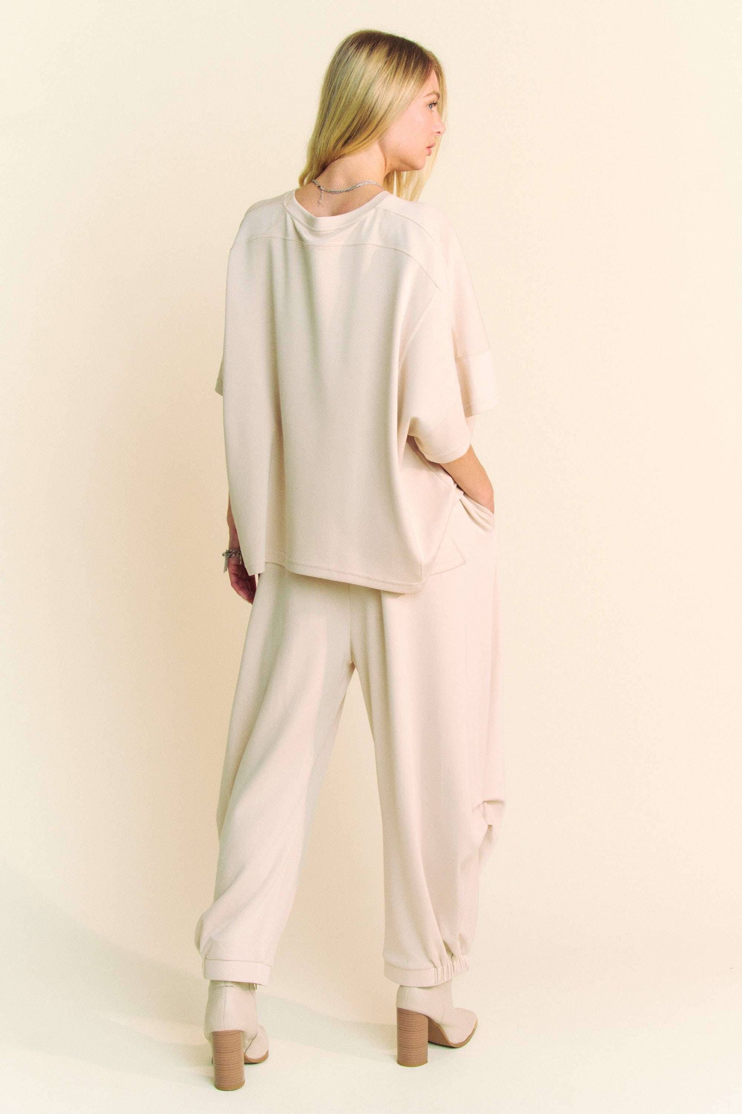 FLOWY TOP WITH ELASTIC WAIST BAND PANTS SET