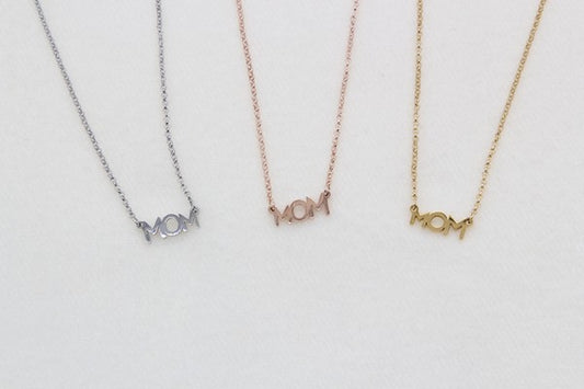 MOM CHARM NECKLACE SET