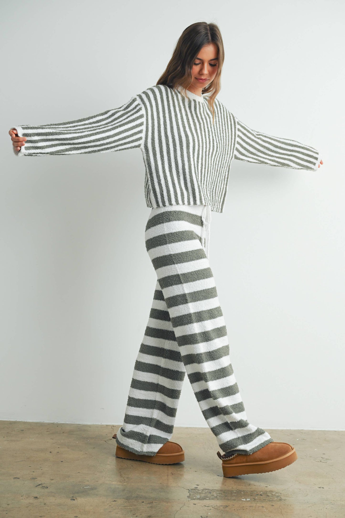COZY STRIPED DRAWSTRING PANTS