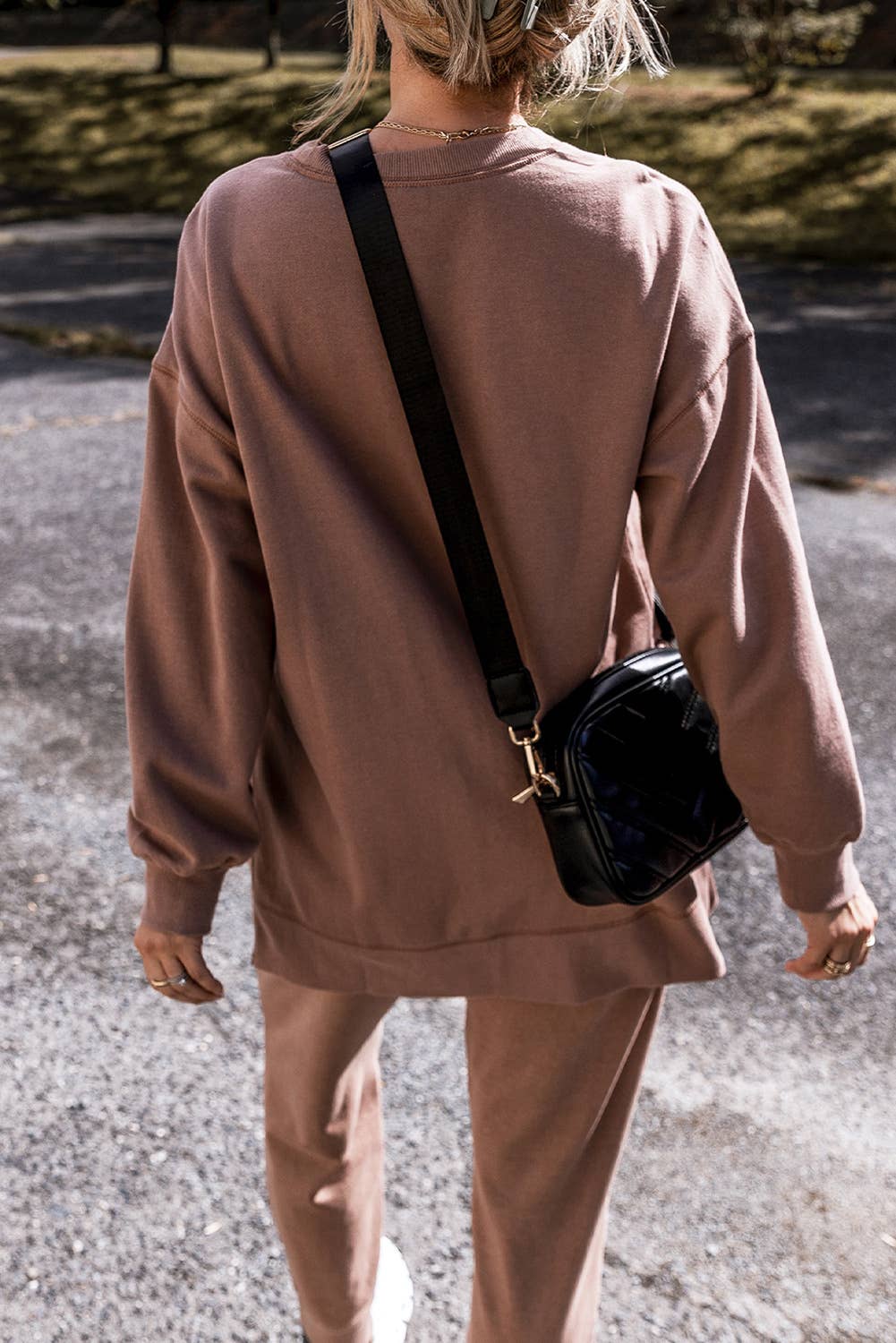 Fireside cozy sweat outfit