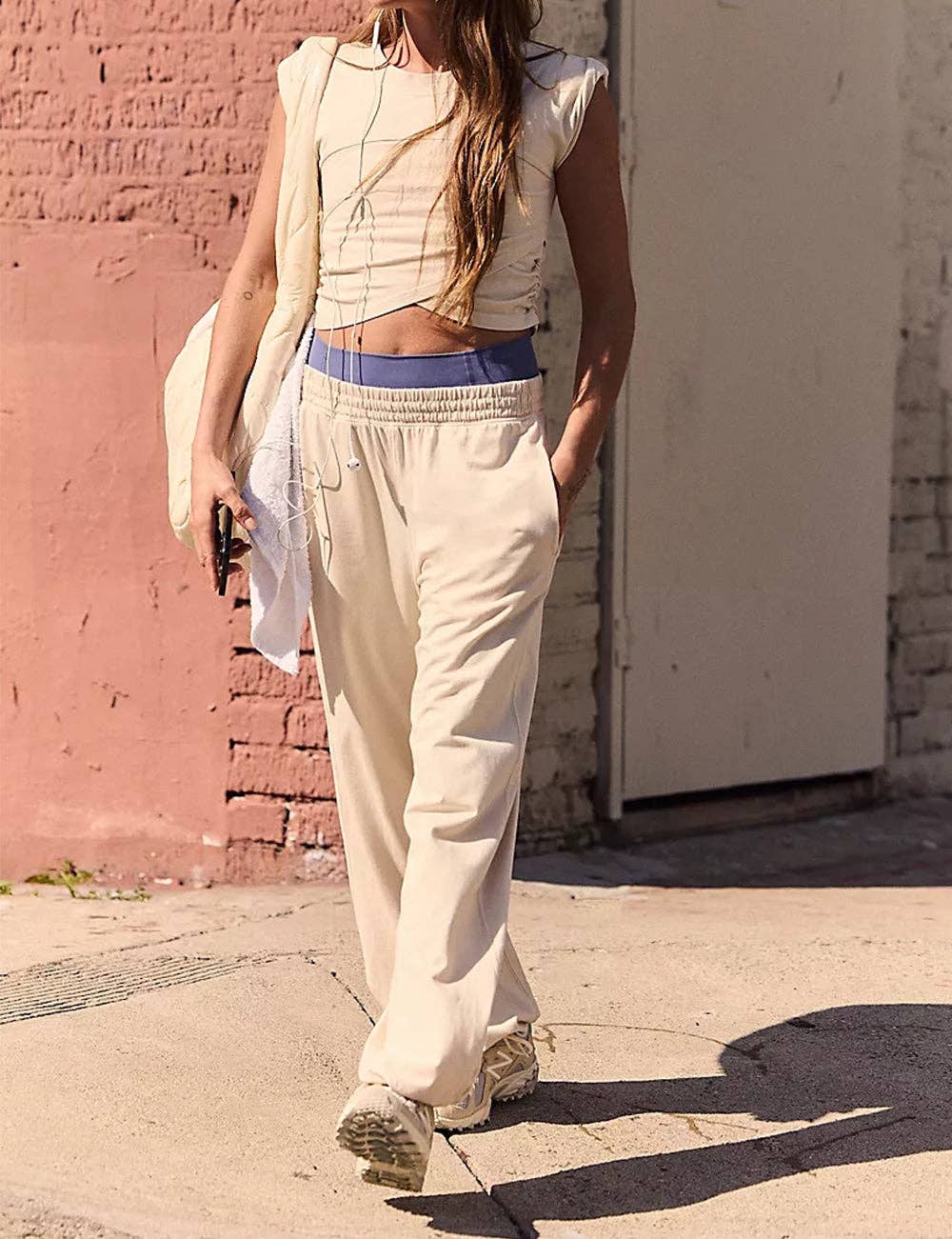 DO YOU DARE Crop Top and Pants Set