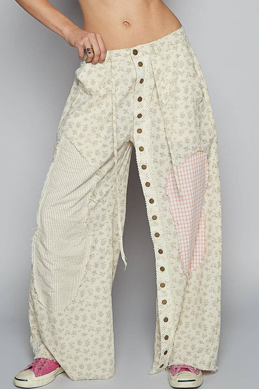 POL Contrast floral twill front snap-button pants