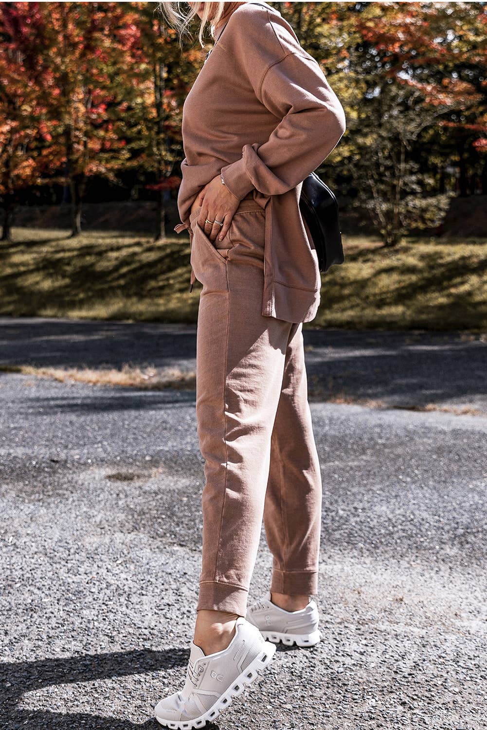 Fireside cozy sweat outfit