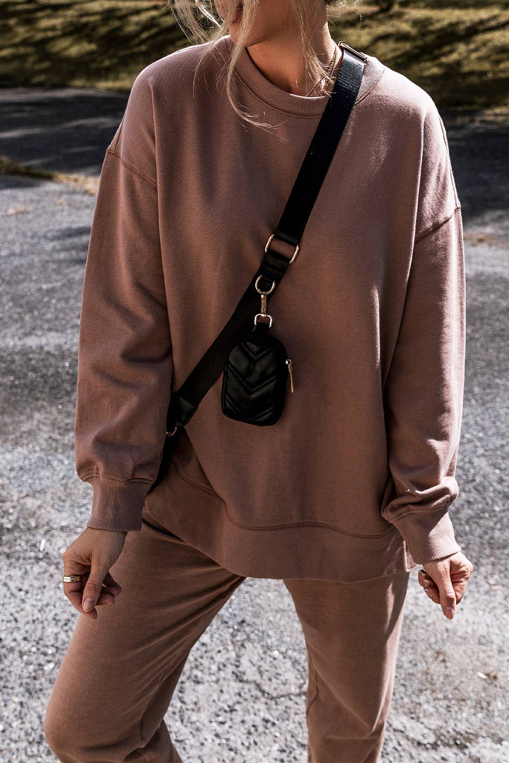 Fireside cozy sweat outfit