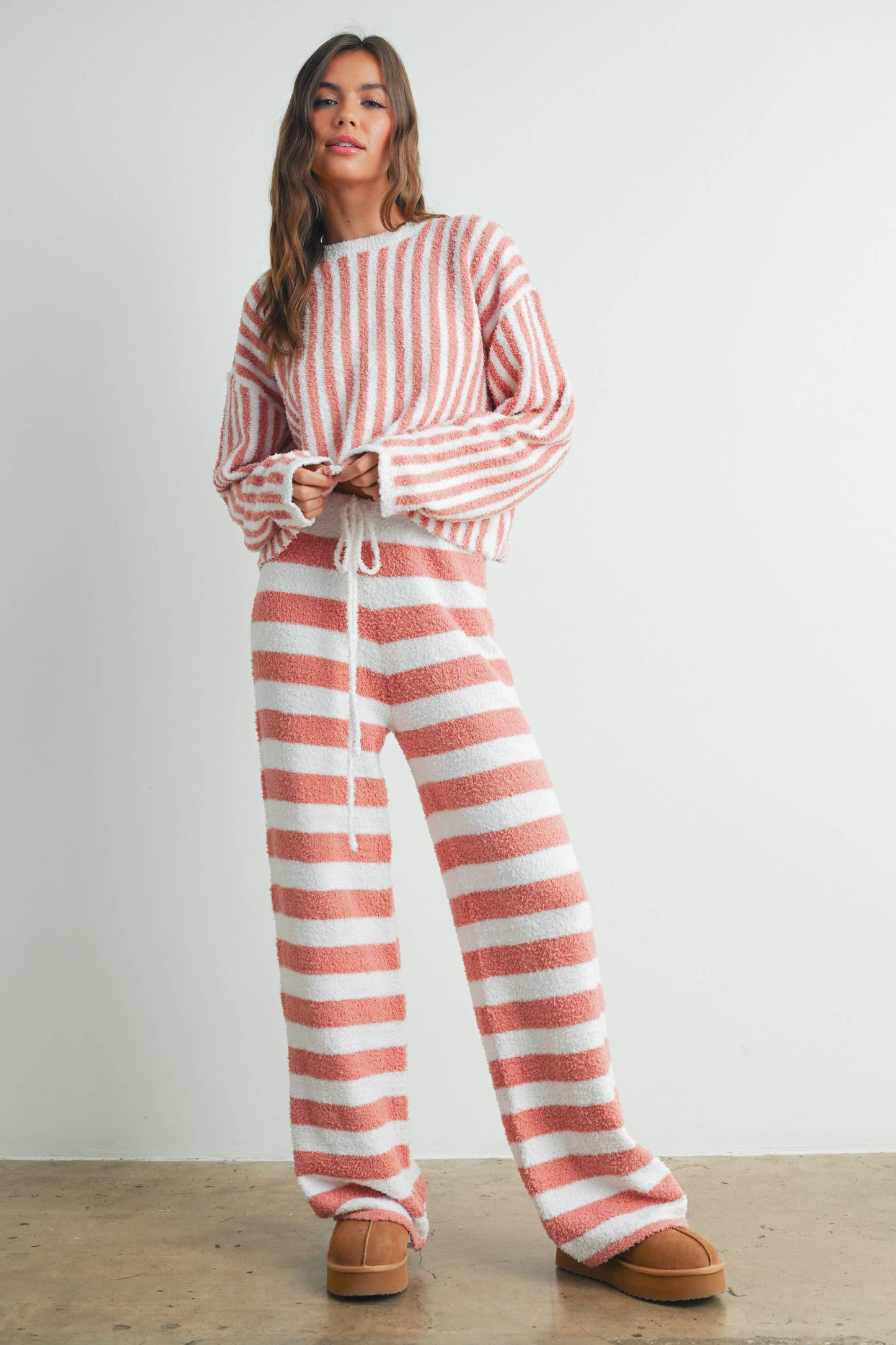 COZY STRIPED ROUND NECK SWEATER - BMW7492